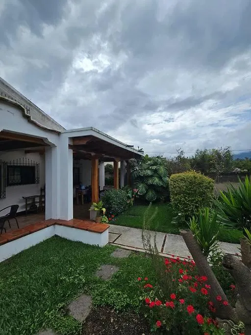 Contatos de Restful Hideaway Near Antigua