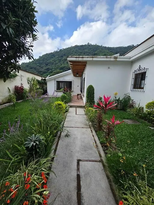 Casa de Férias Restful Hideaway Near Antigua Vila Guatemala